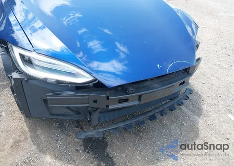 2016 Tesla Model S 60D/70D/75D/85D/90D z USA, uszkodzony, nr VIN 5YJSA1E29GF158239